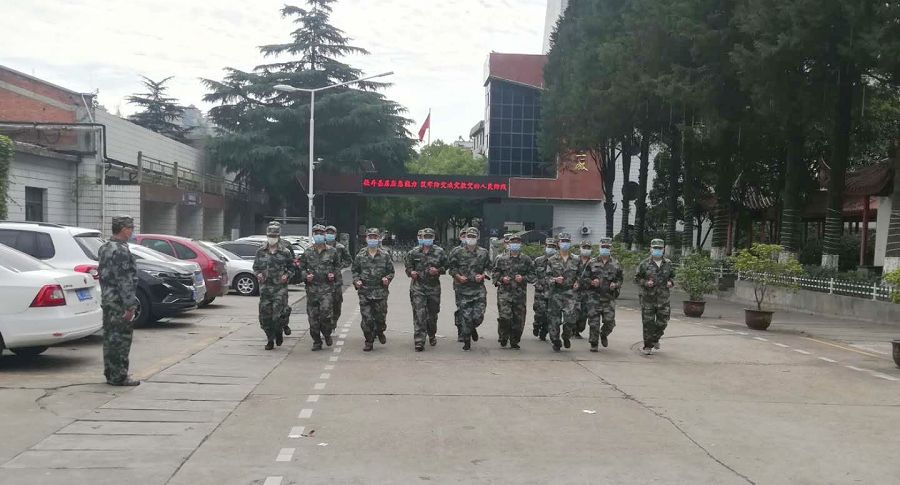 民兵点验（50厂）.jpg