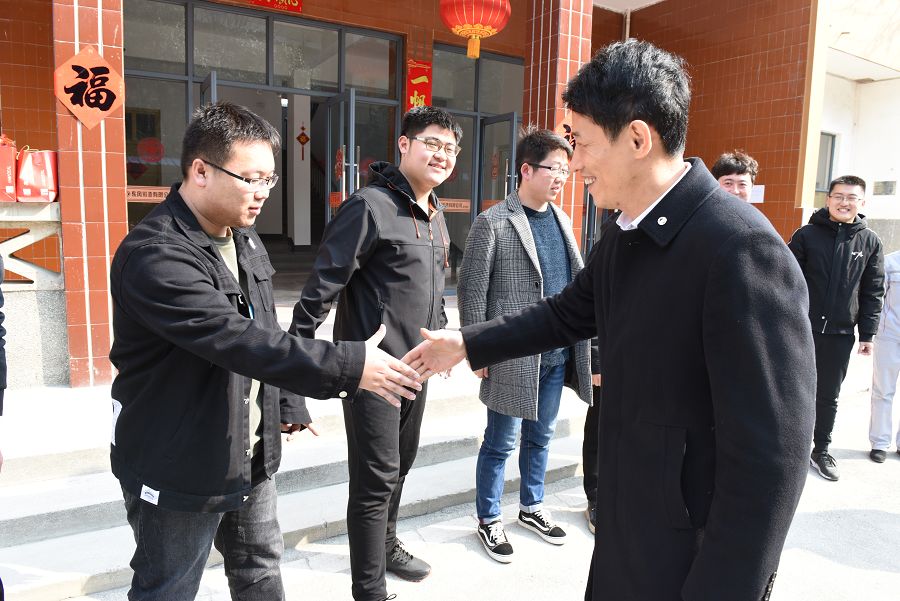 单身公寓慰问5.jpg